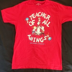 Dr. Seuss Universal Studios Teacher Shirt Unisex " Teacher Of All Things" Size M